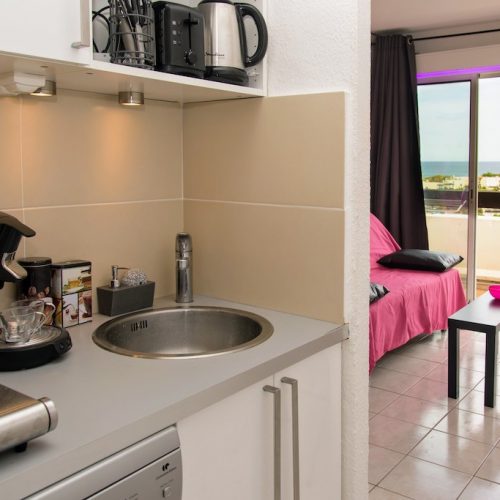 Cap d'Agde Naturist Port Nature Sea View kitchen